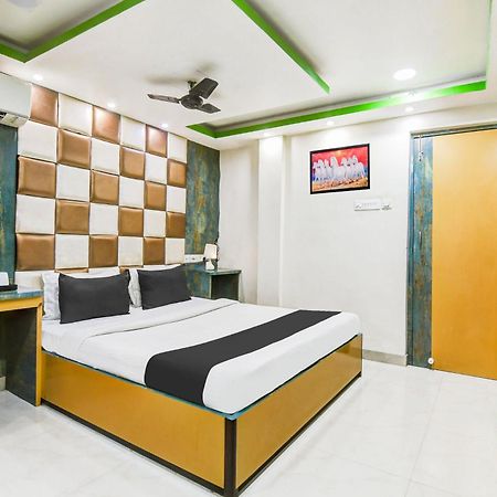 Super Hotel O Tagore Park Ruby Road Calcutá Exterior foto
