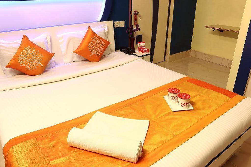 Super Hotel O Tagore Park Ruby Road Calcutá Exterior foto
