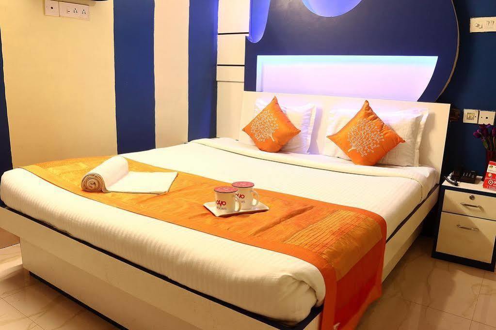 Super Hotel O Tagore Park Ruby Road Calcutá Exterior foto